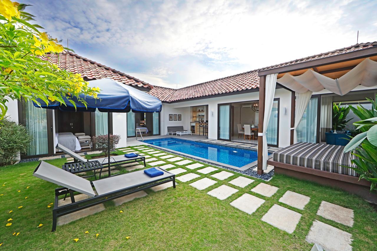 Pantai Indah Lagoi Bintan Exterior foto