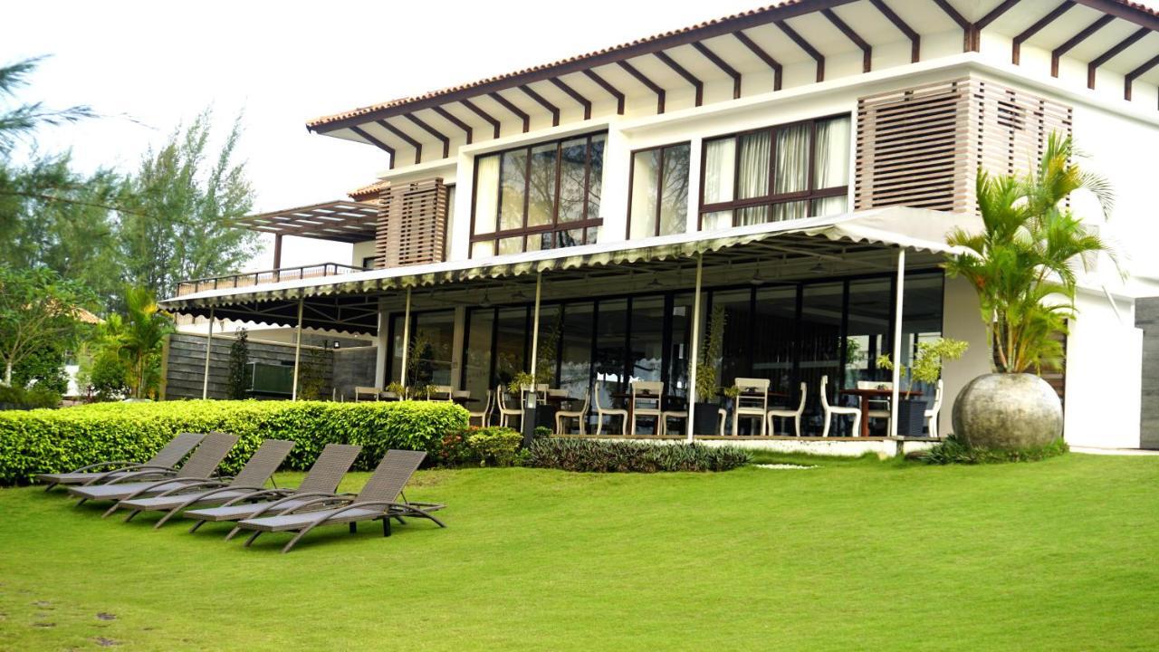 Pantai Indah Lagoi Bintan Exterior foto